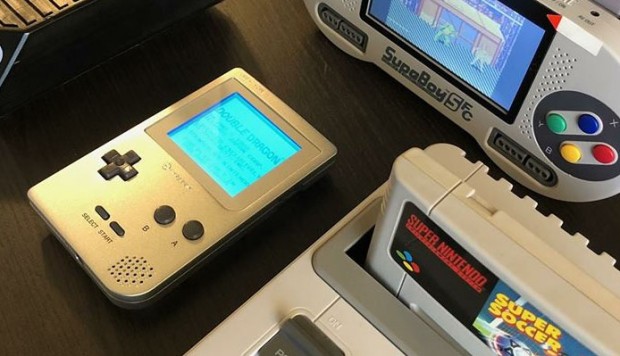 CES 2018: Hyperkin presenta nueva versión de Game Boy