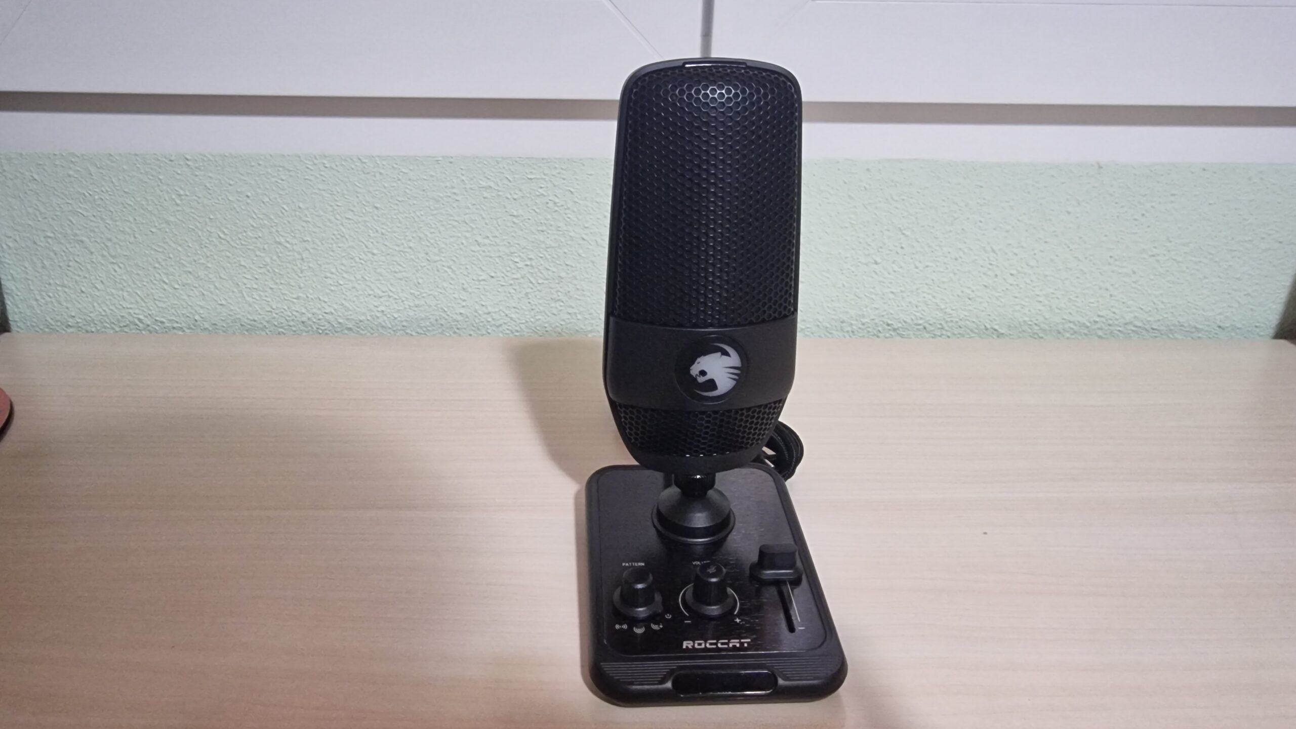 Análisis ROCCAT Torch un gran micrófono