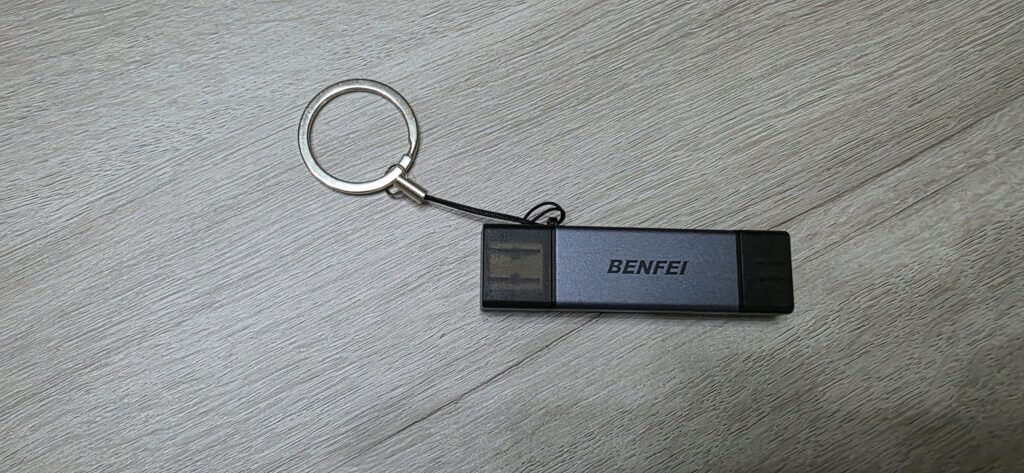 Análisis lector de tarjetas de Memoria, BENFEI 4 en 1 USB-C. Este accesorio 4 en 1 se ha vuelto imprescindible para usuarios de iPhone 15, iPad y MacBook