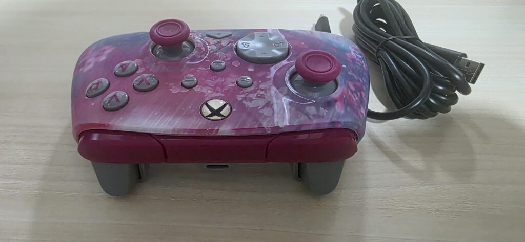 Análisis del Turtle Beach Rematch Advanced Lenticular Kyoto Bloom: Un mando preciso para Xbox y PC con una estética muy peculiar