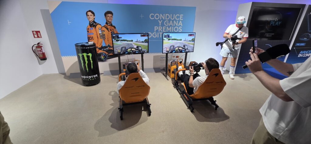 Logitech G revoluciona el hardware gaming para 2026: desplegable global de auriculares, teclados ópticos, sensores 44K y simulación McLaren