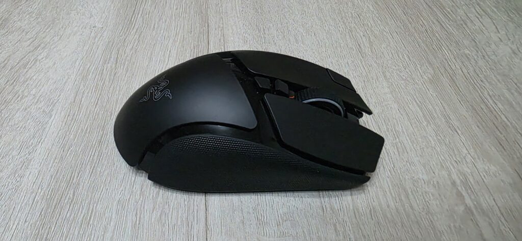 Analizamos a fondo el nuevo Razer Basilisk V4 Pro
